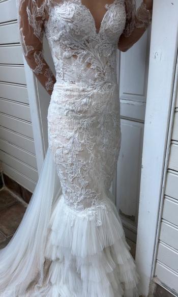 Banu Güven | 8509-c998