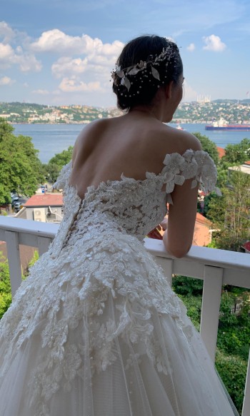 Banu Güven | 1198-13o7 | Bridals Inn a86547db 2b7e 408f 9b20 8f23686326d4 1 | Bridals Inn